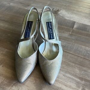 Stuart Weitzman Glittering Gold Heels